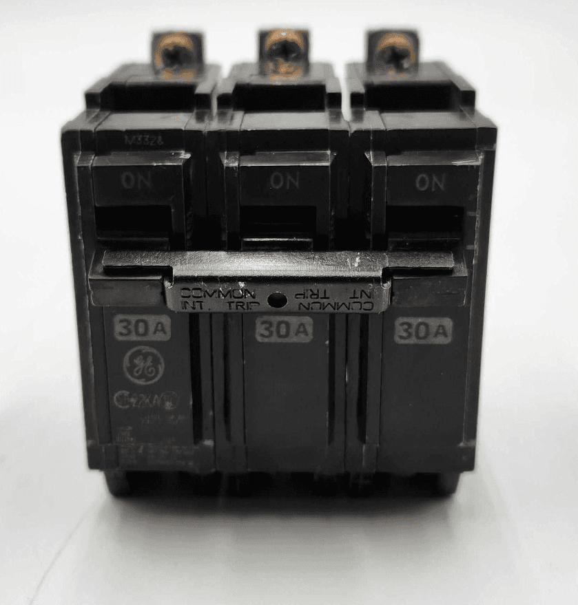 GE THHQB32030 Circuit Breaker — image 1 of 7