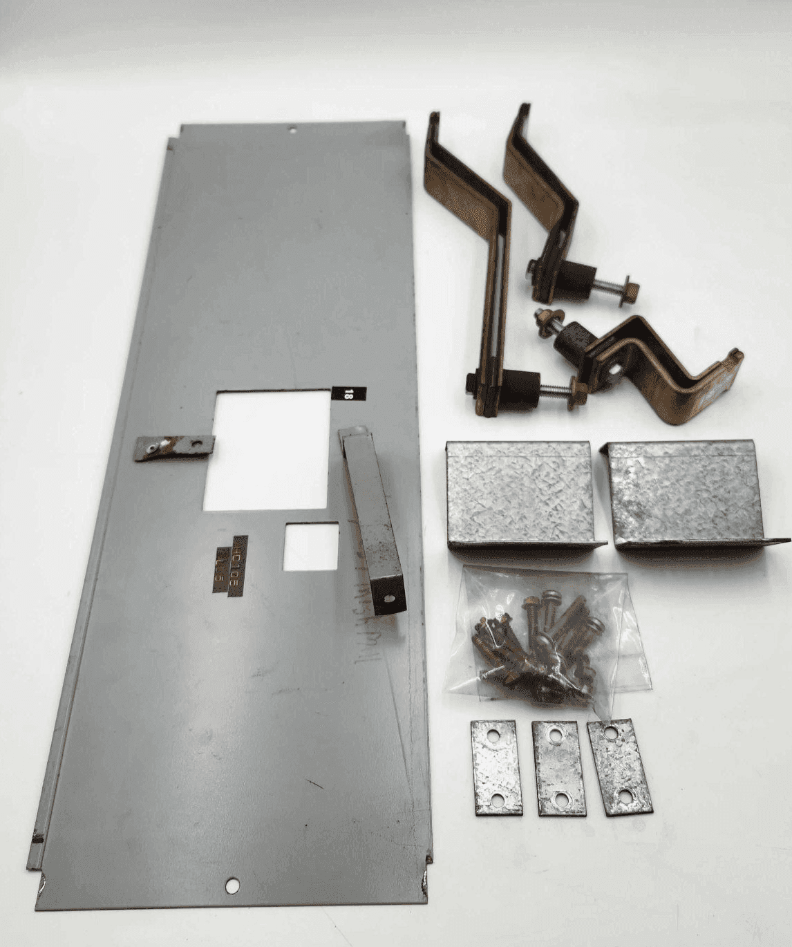 Eaton MA8K 25 Inch Single Mounting Kit