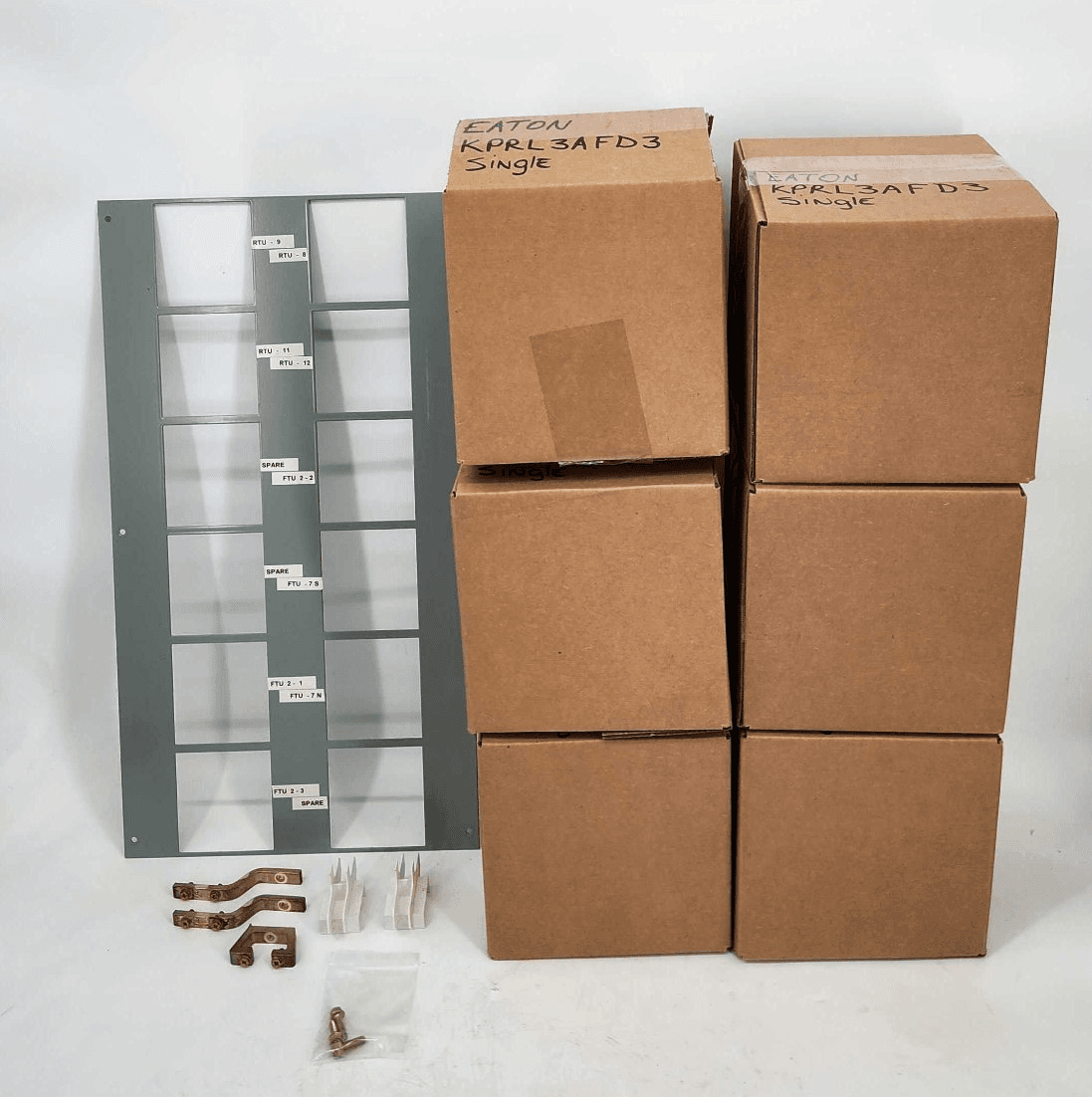 Eaton KPRL3AFD3 6 Piece 25 Inch Twin Breaker Mounting Kit – image 1