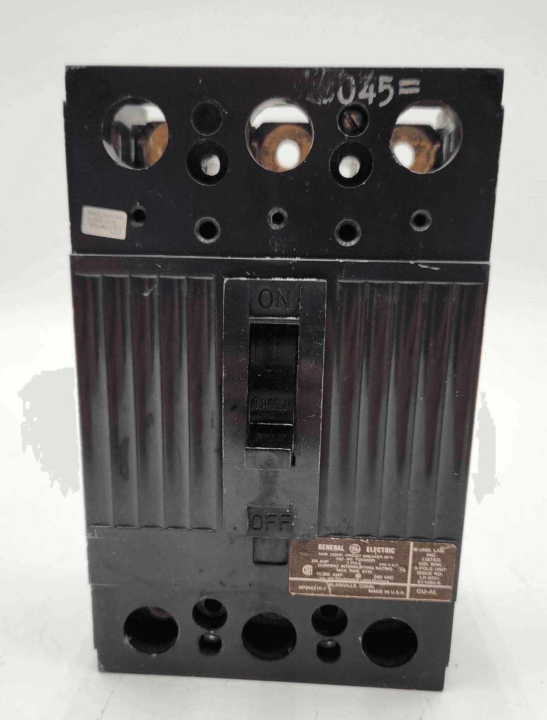 GE TQD32225 Circuit Breaker 225A 240V 3P TQD Series