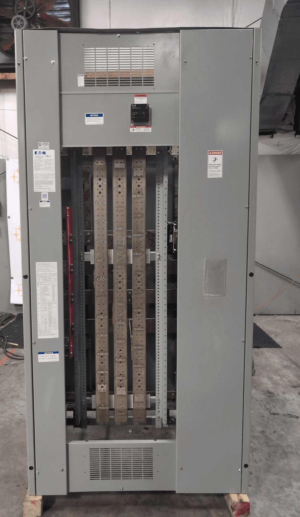 Eaton PRL-C Switchboard — image 1 of 11