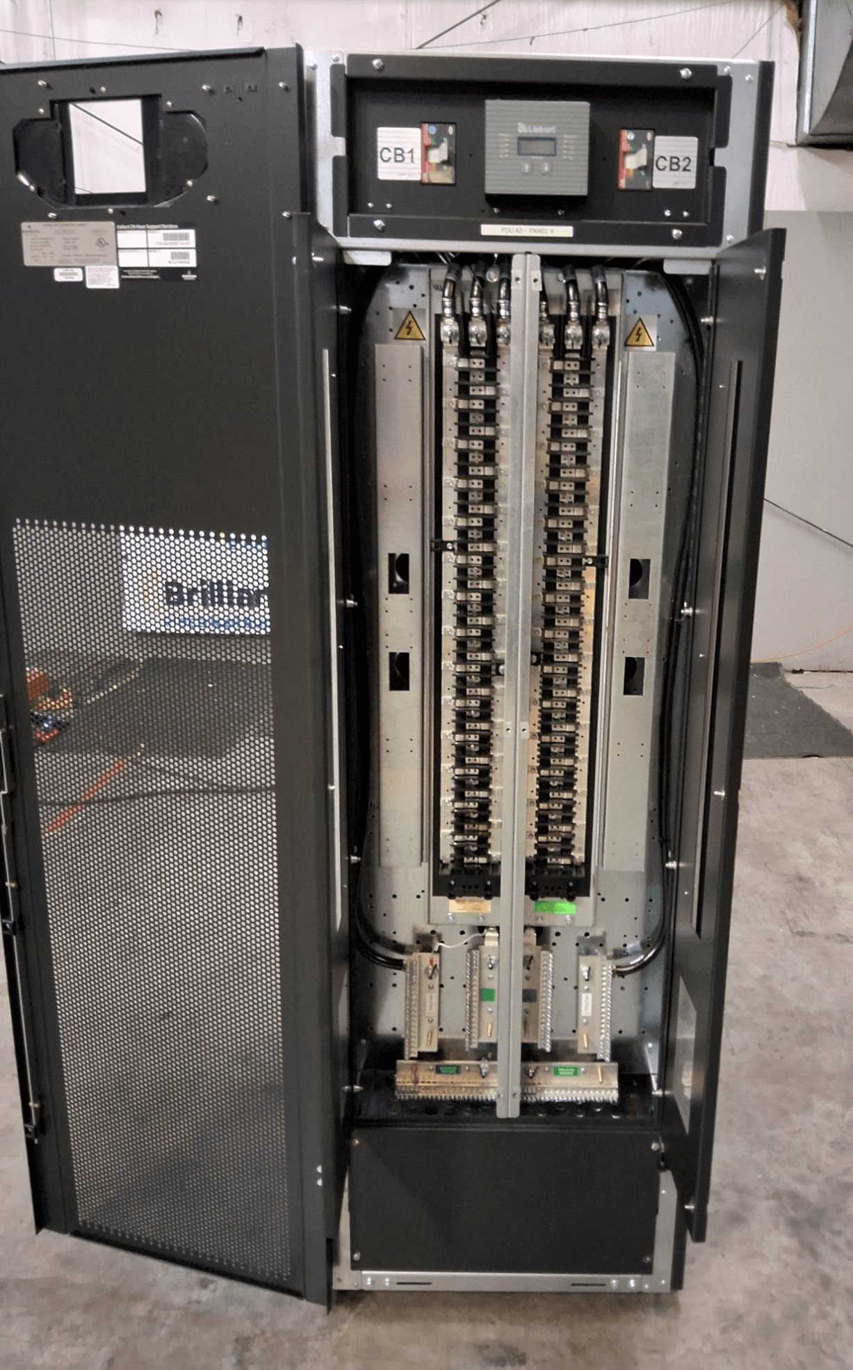 Emerson FDC4428SB71A143 Power Distribution Unit 720A 208/120V 3PH NEMA 1 – image 1