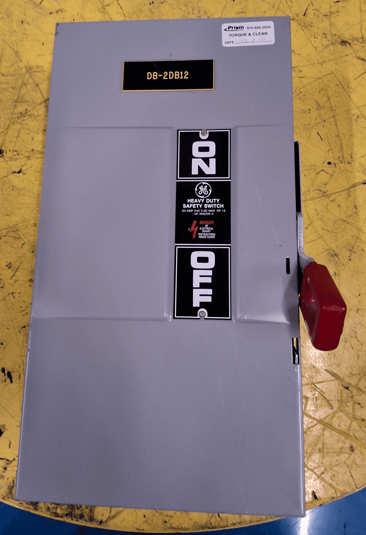 GE TH4322 MOD 7 Disconnect — image 1 of 10