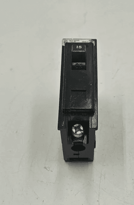 Cutler-Hammer QBHW1015 Circuit Breaker — image 1 of 7