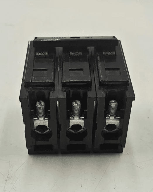 Eaton BAB3025H Circuit Breaker — image 1 of 8