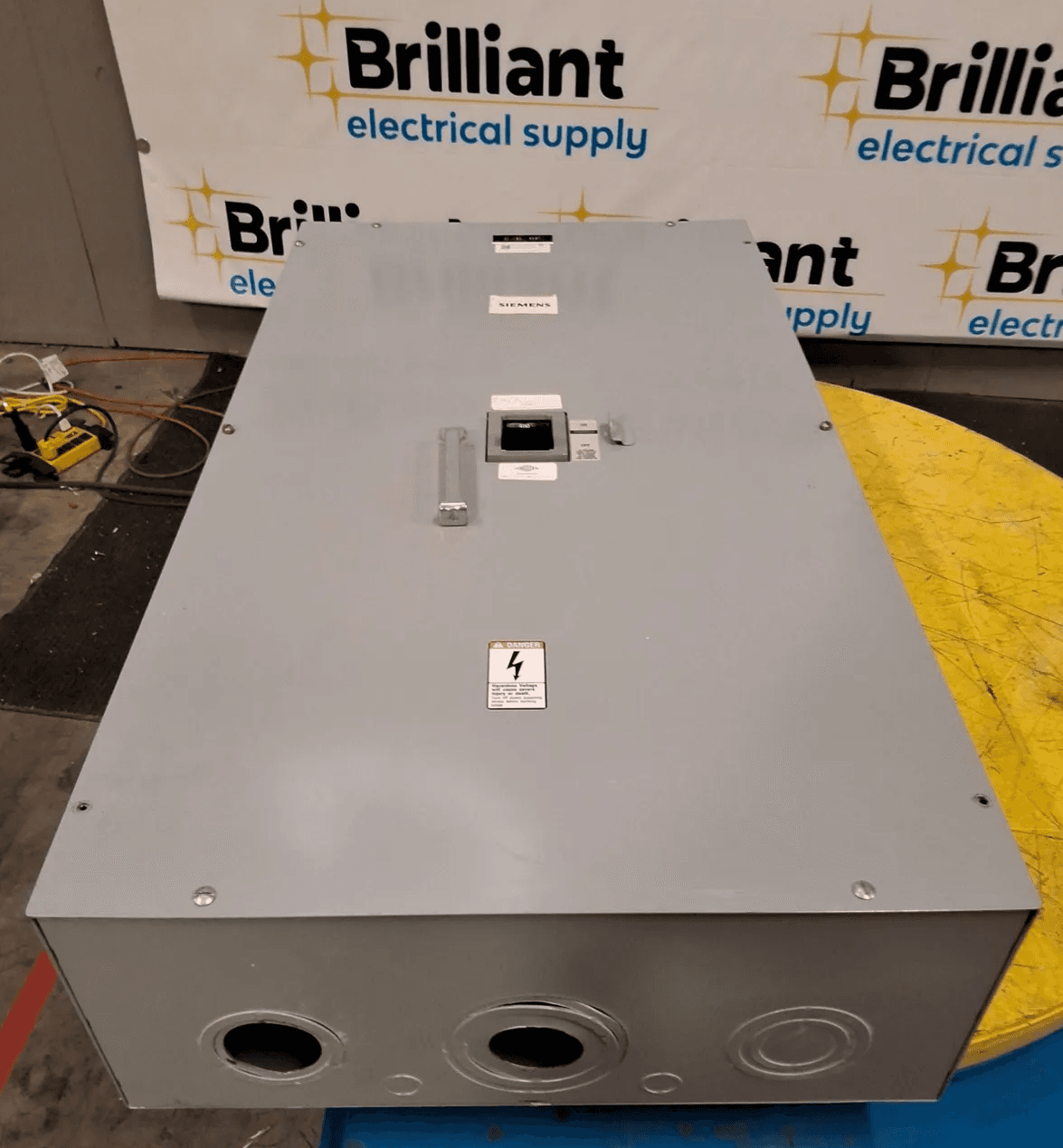 Siemens J6N1 Circuit Breaker Enclosure