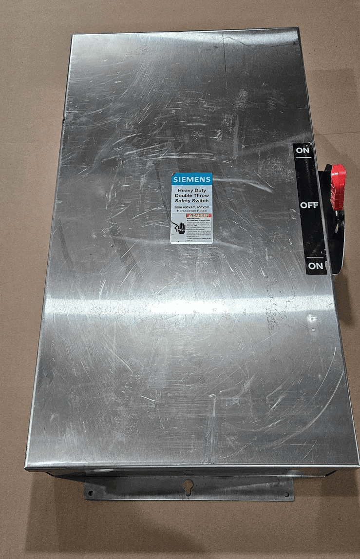 Siemens DTNF364S Double Throw Safety Switch 200A 600VAC 3-Pole NEMA 4X Stainless