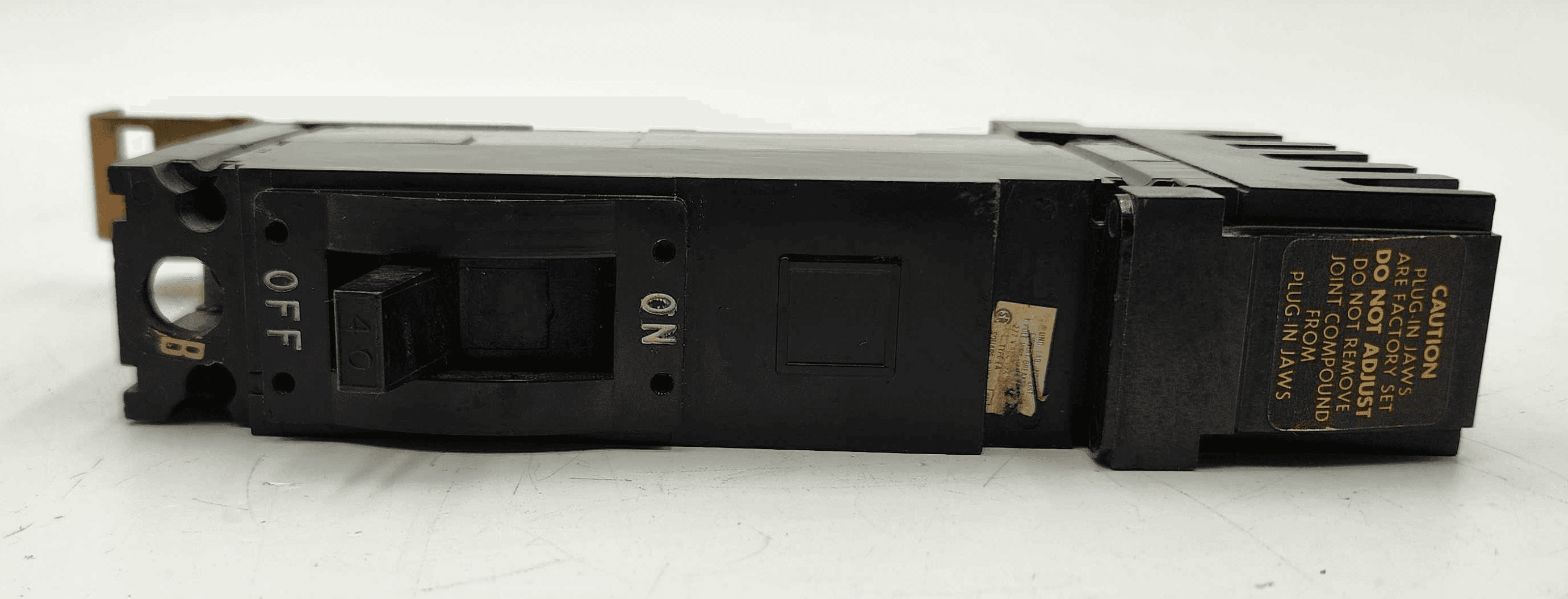 Square D FA14040B Circuit Breaker — image 1 of 6