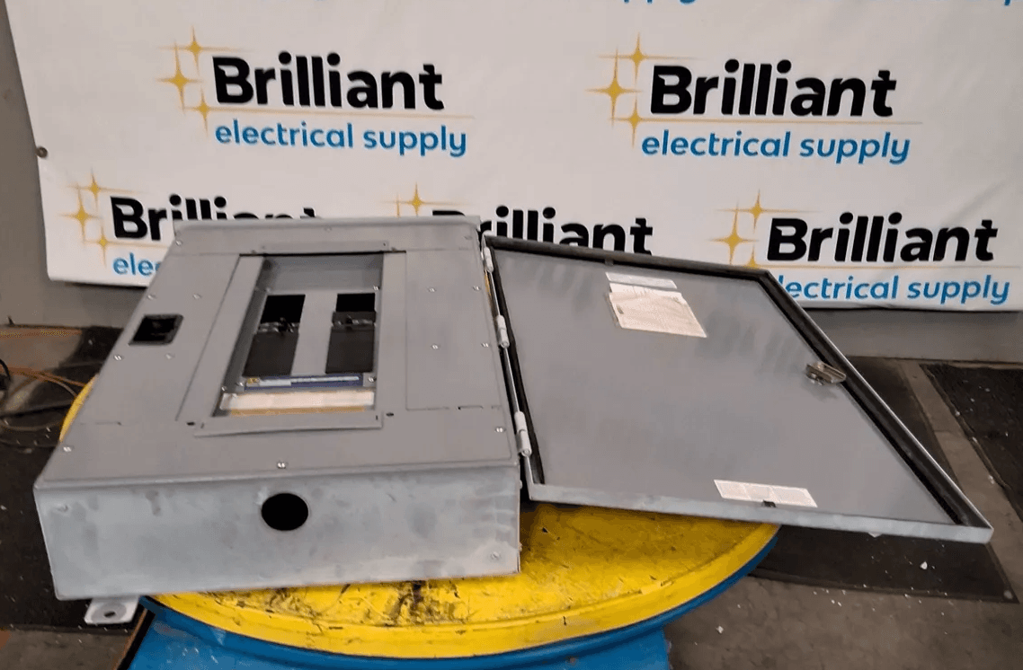 Square D NQ30L2 Panelboard 125A 120/240V MLO 30 Cir NEMA 3R