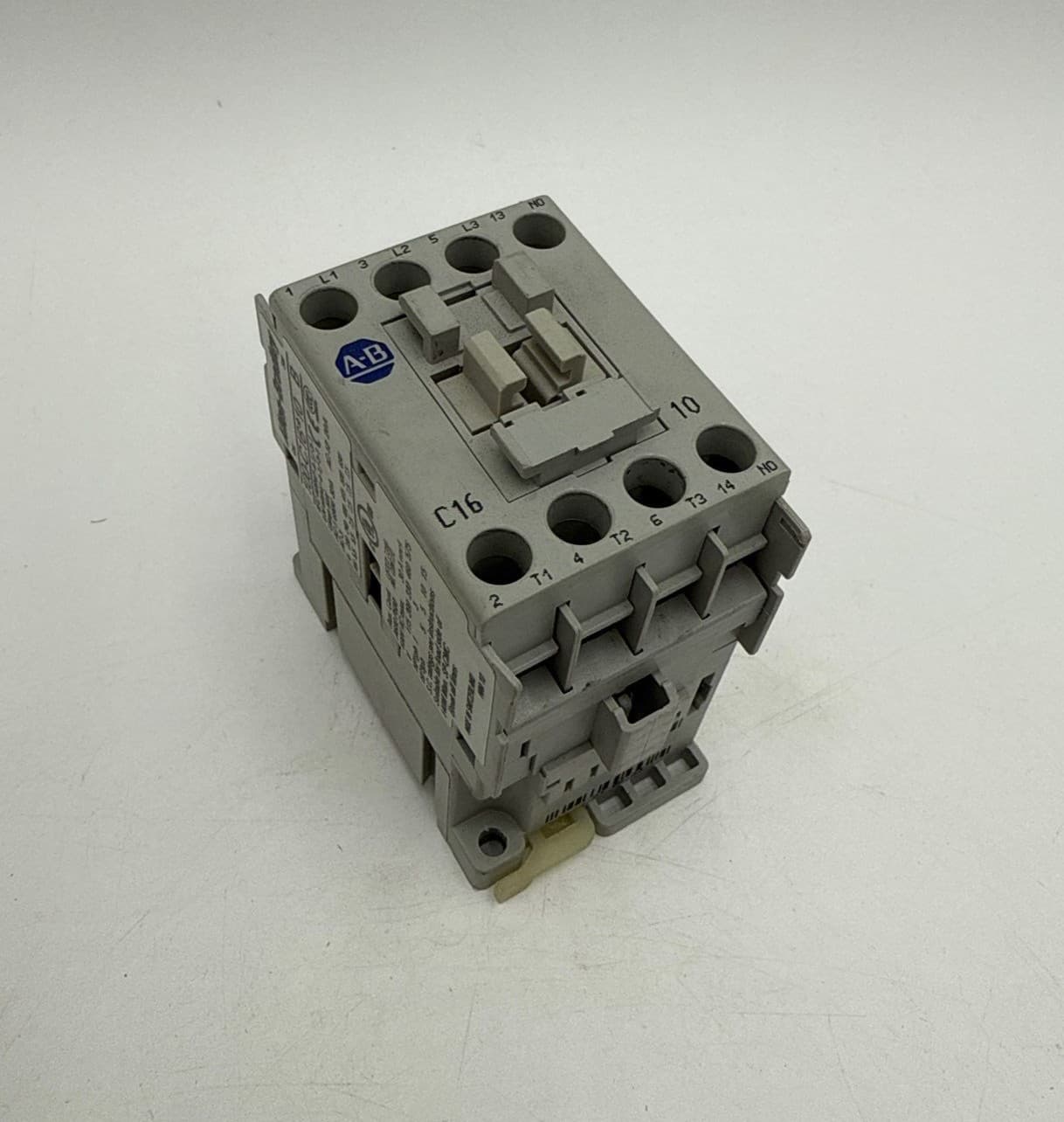 Allen-Bradley 100-C16B10 Contactor — image 1 of 5
