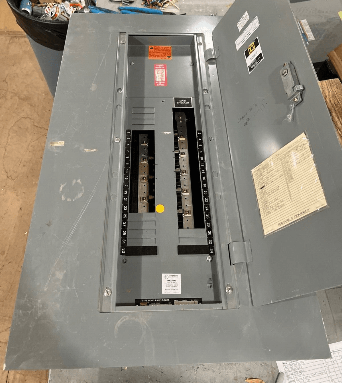 Square D NQ Panelboard 100A 208Y/120V 3PH 4W Indoor Encl 42 Circuit P621 – image 1