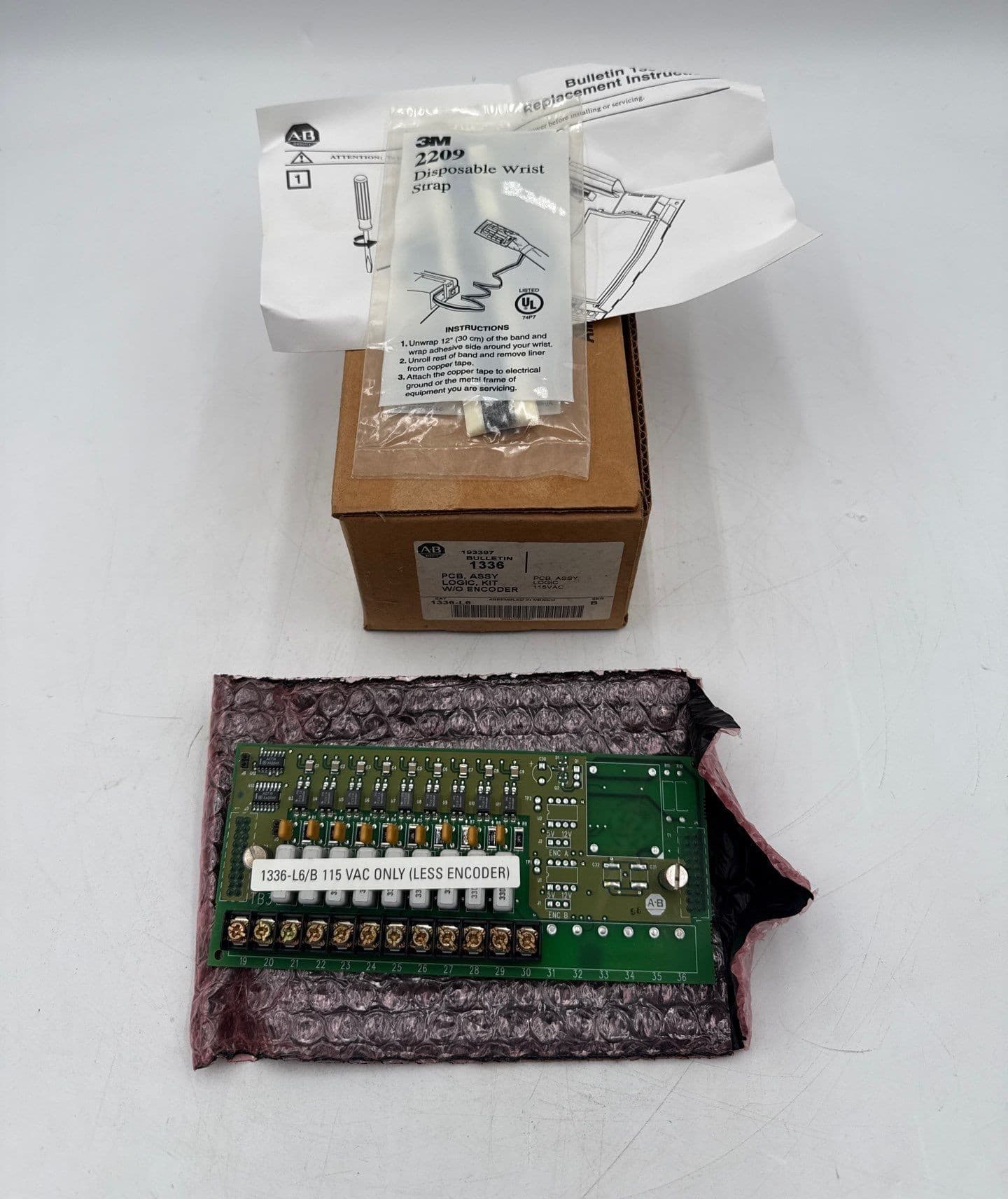 Allen-Bradley 1336-L6 VFD Drive Control Interface Board 1336 Series B PCB 115VAC – image 1