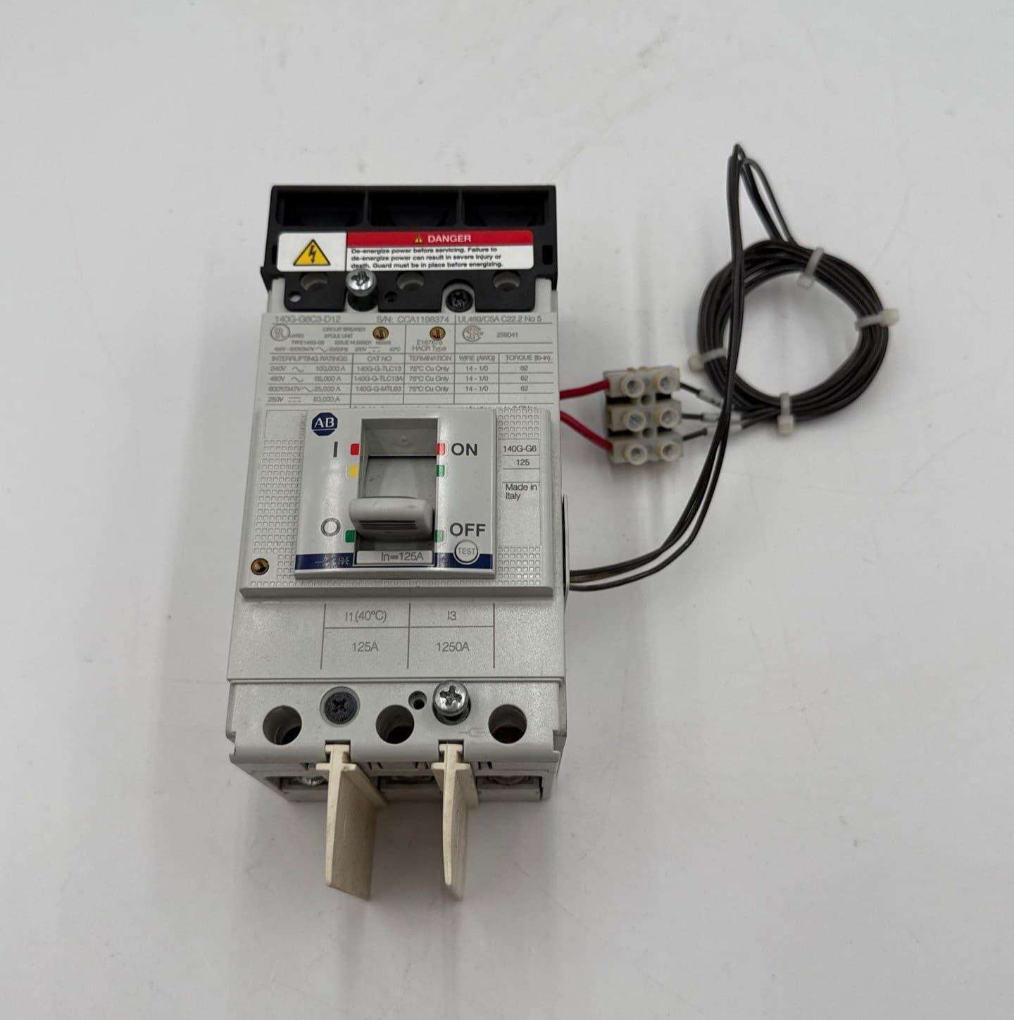 Allen-Bradley 140G-G6C3-D12 Circuit Breaker — image 1 of 7