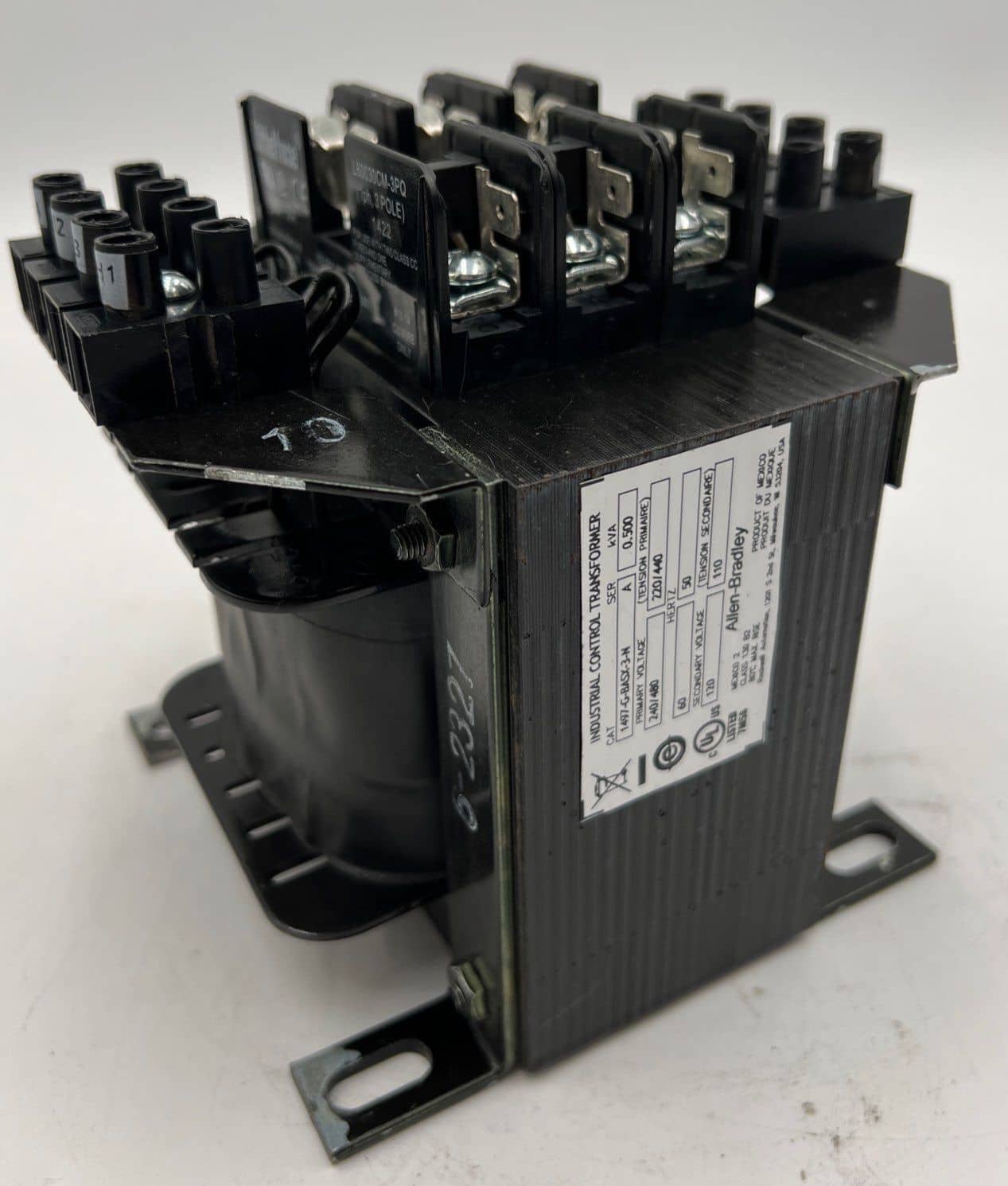 Allen-Bradley 1497-G-BASX-3-N Control Transformer — image 1 of 9