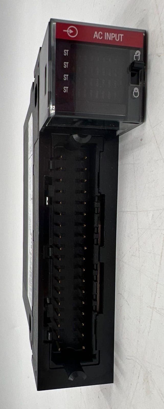 Allen-Bradley 1756-IA32 Accessory — image 1 of 7