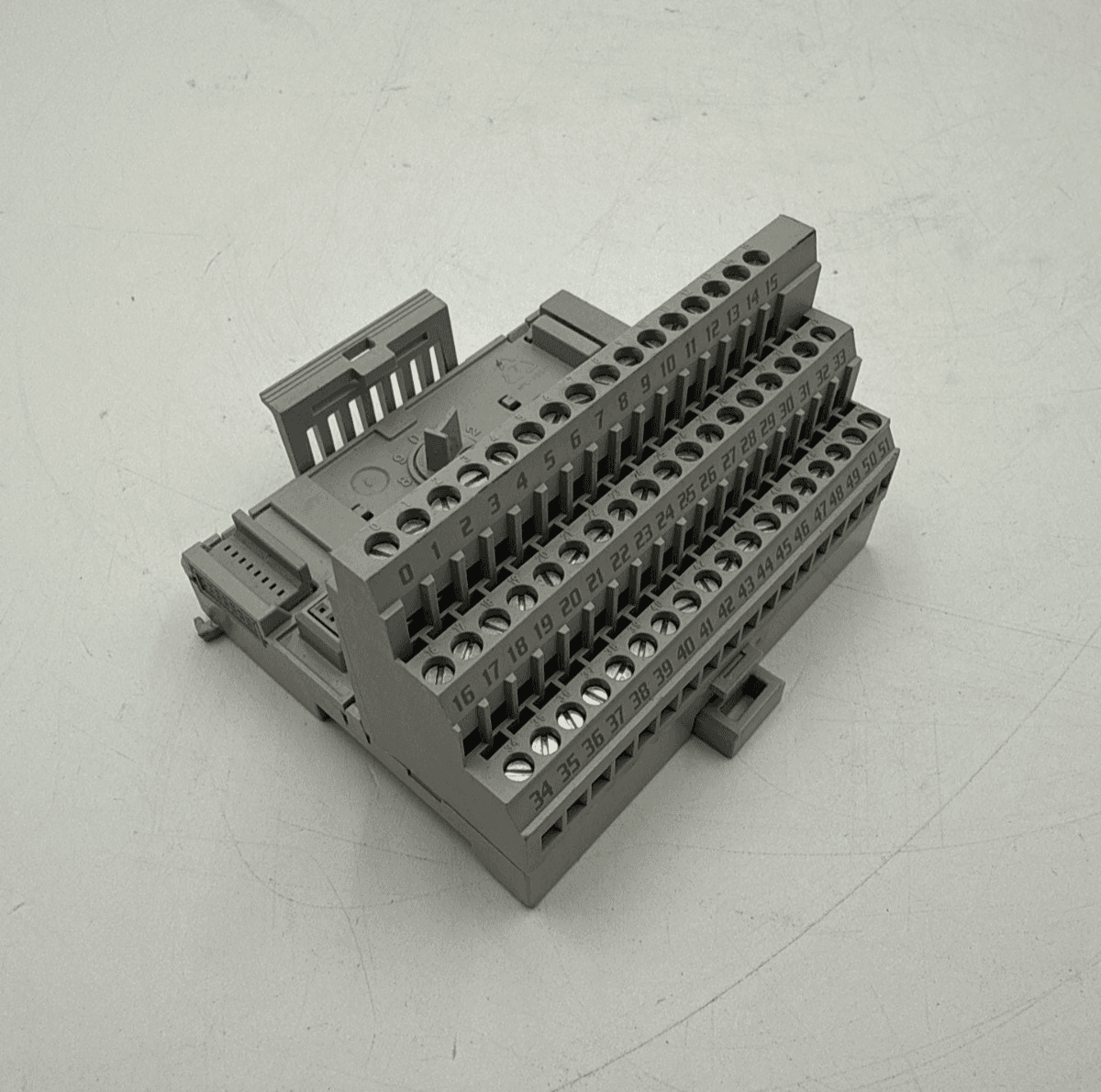 Allen-Bradley 1794-TB3G PLC — image 1 of 7