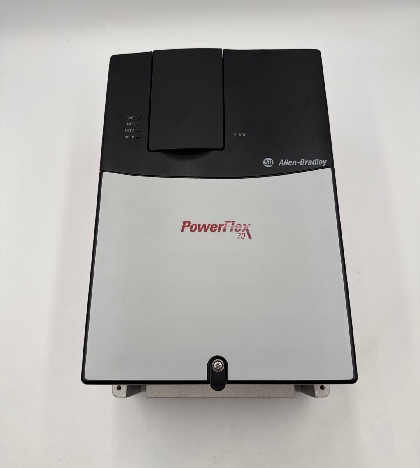 Allen-Bradley 20AD022A0AYNANC0 PLC — image 1 of 11
