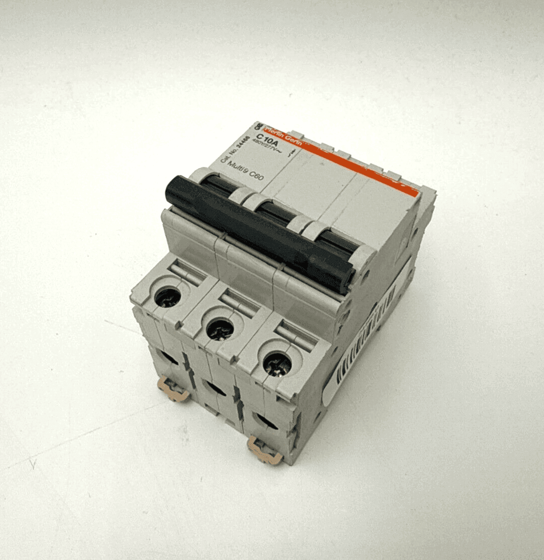 Merlin Gerin 24466 Circuit Breaker — image 1 of 8