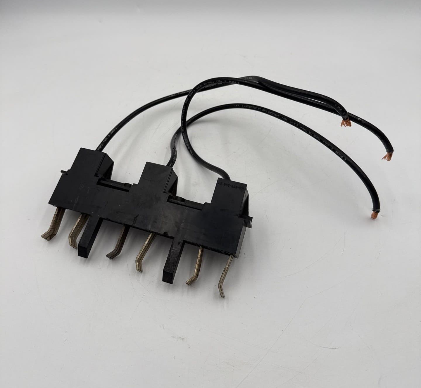 Siemens 25-306-463-004 Model 95 MCC Bucket Stabs 6AWG 25-205-833-015 – image 1