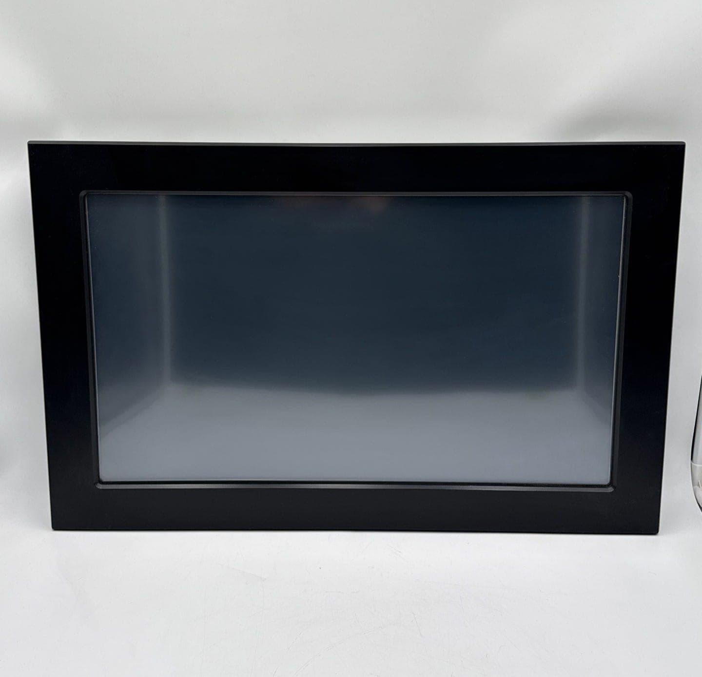 Strongarm 304-24WT0V Model 24W Industrial Monitor 24" Touchscreen