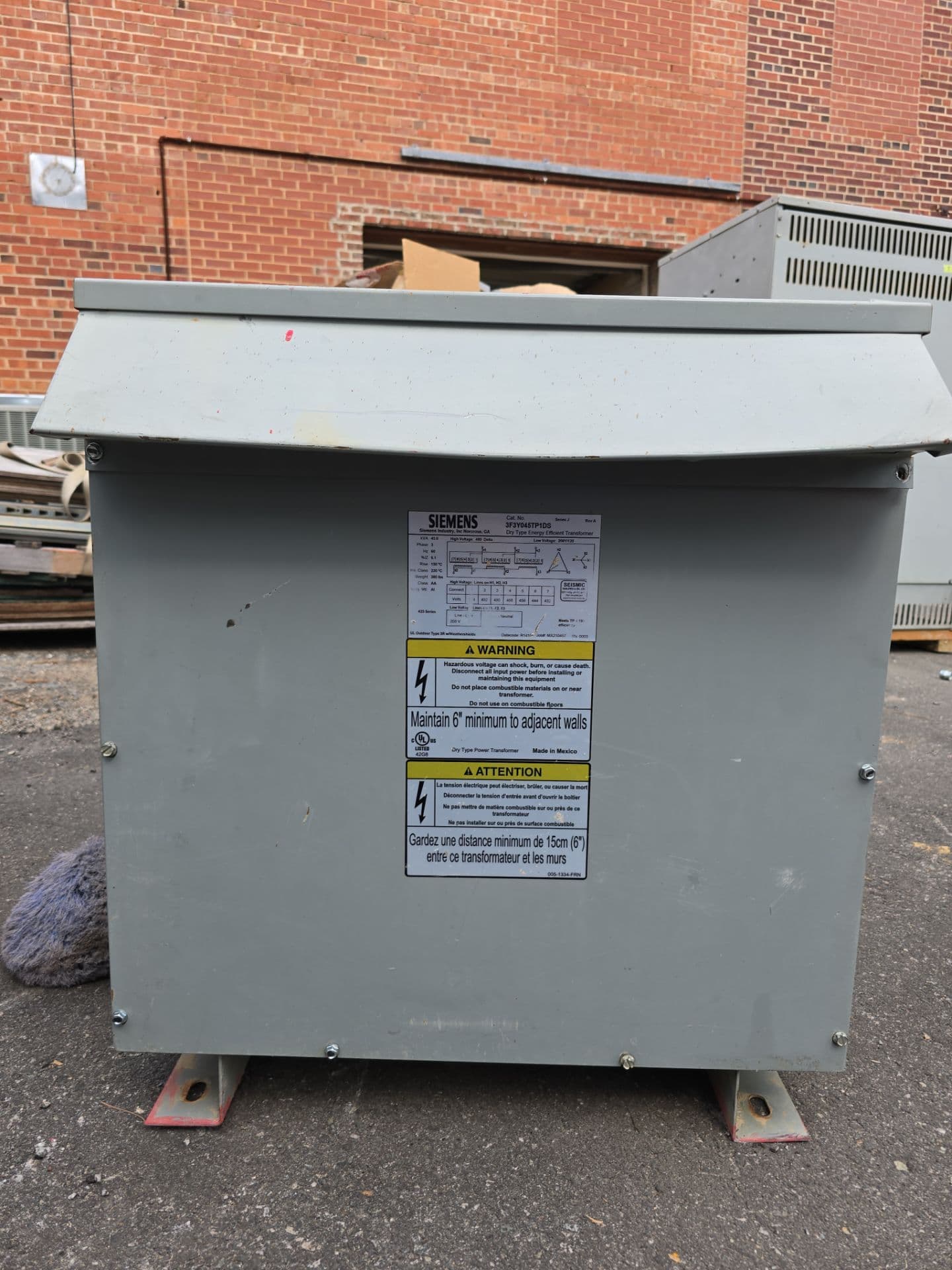 45KVA Siemens 3F3Y045TP1DS Transformer Pri 480V Sec 208/120V 3PH 3R Encl