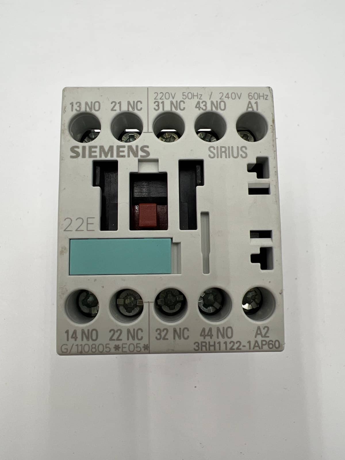Siemens 3RH1122-1AP60 Accessory — image 1 of 6