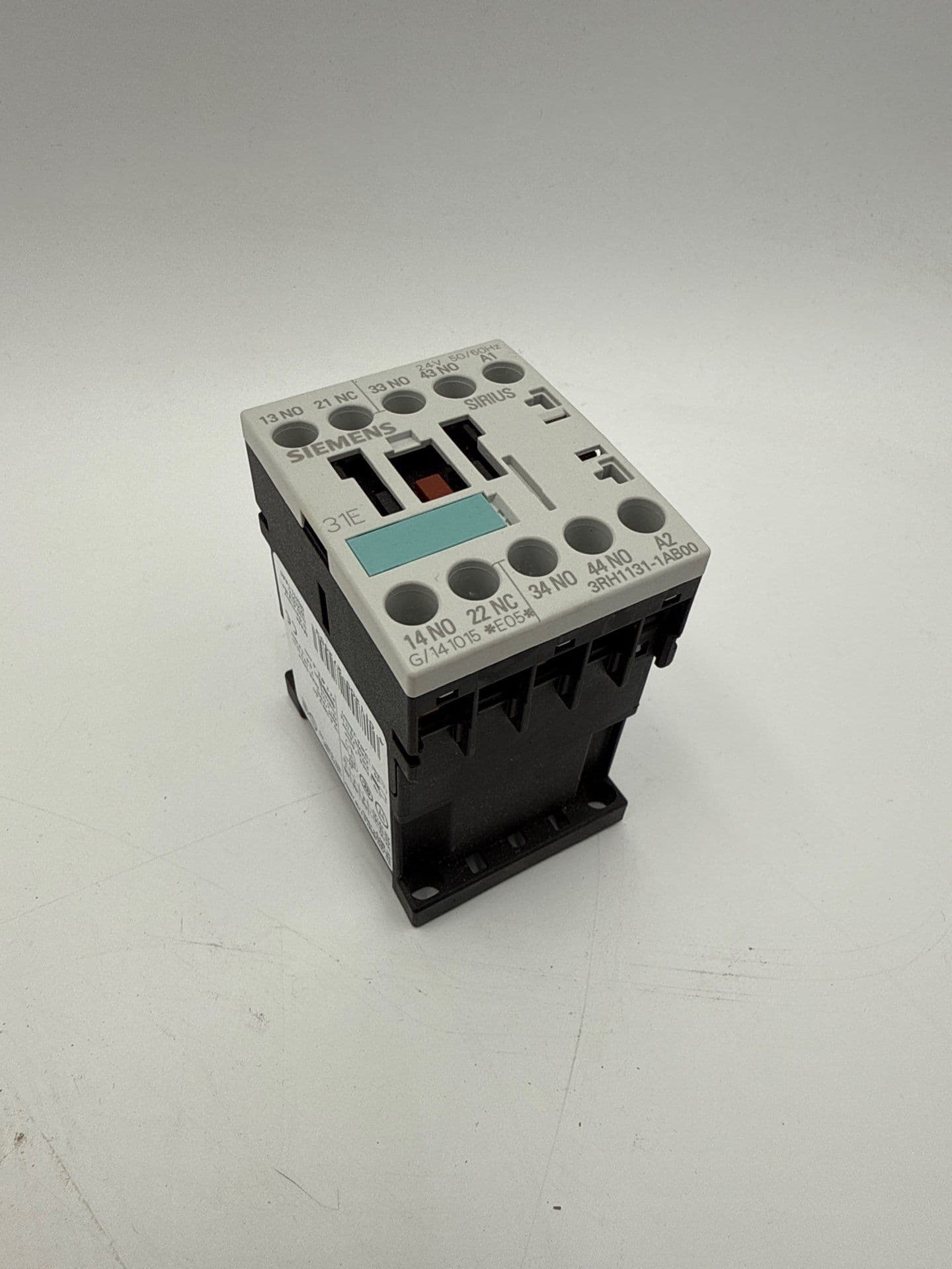 Siemens 3RH1131-1AB00 Accessory — image 1 of 5