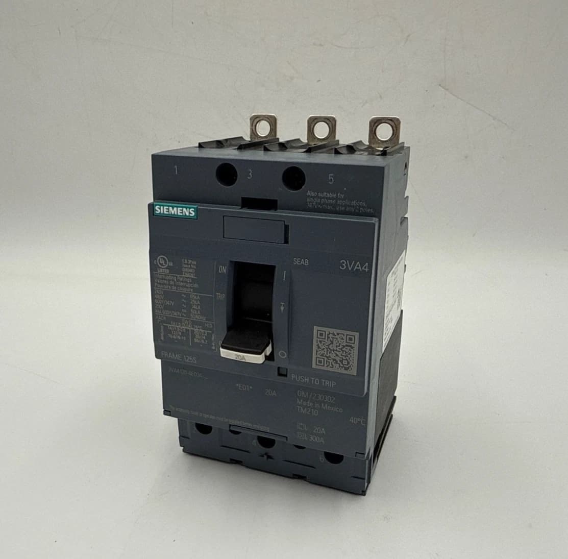 Siemens 3VA4120-4ED34-0AA0 Circuit Breaker 20A 3P 600V 3VA41 20 Amp 3 Pole – image 1