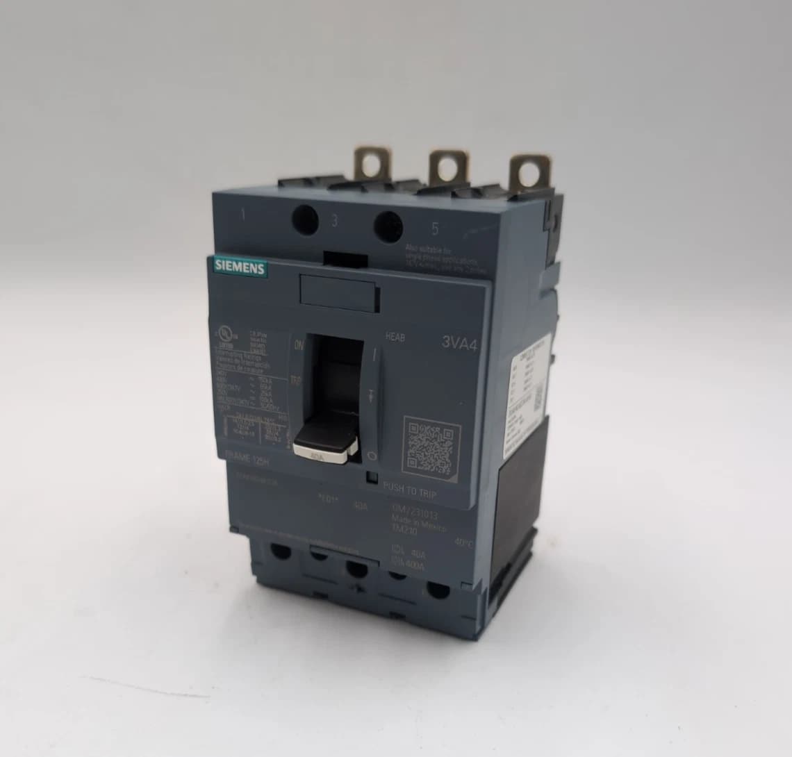 Siemens 3VA4140-6ED34-0AA0 Circuit Breaker — image 1 of 8
