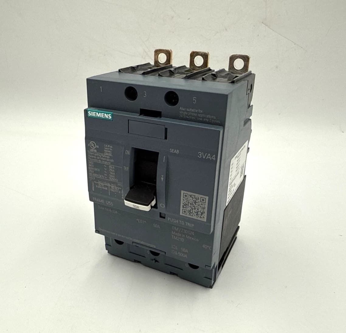 Siemens 3VA4150-4ED34-0AA0 Circuit Breaker 50A 3P 600V Bolt On 50 Amp 3Pole 125S – image 1