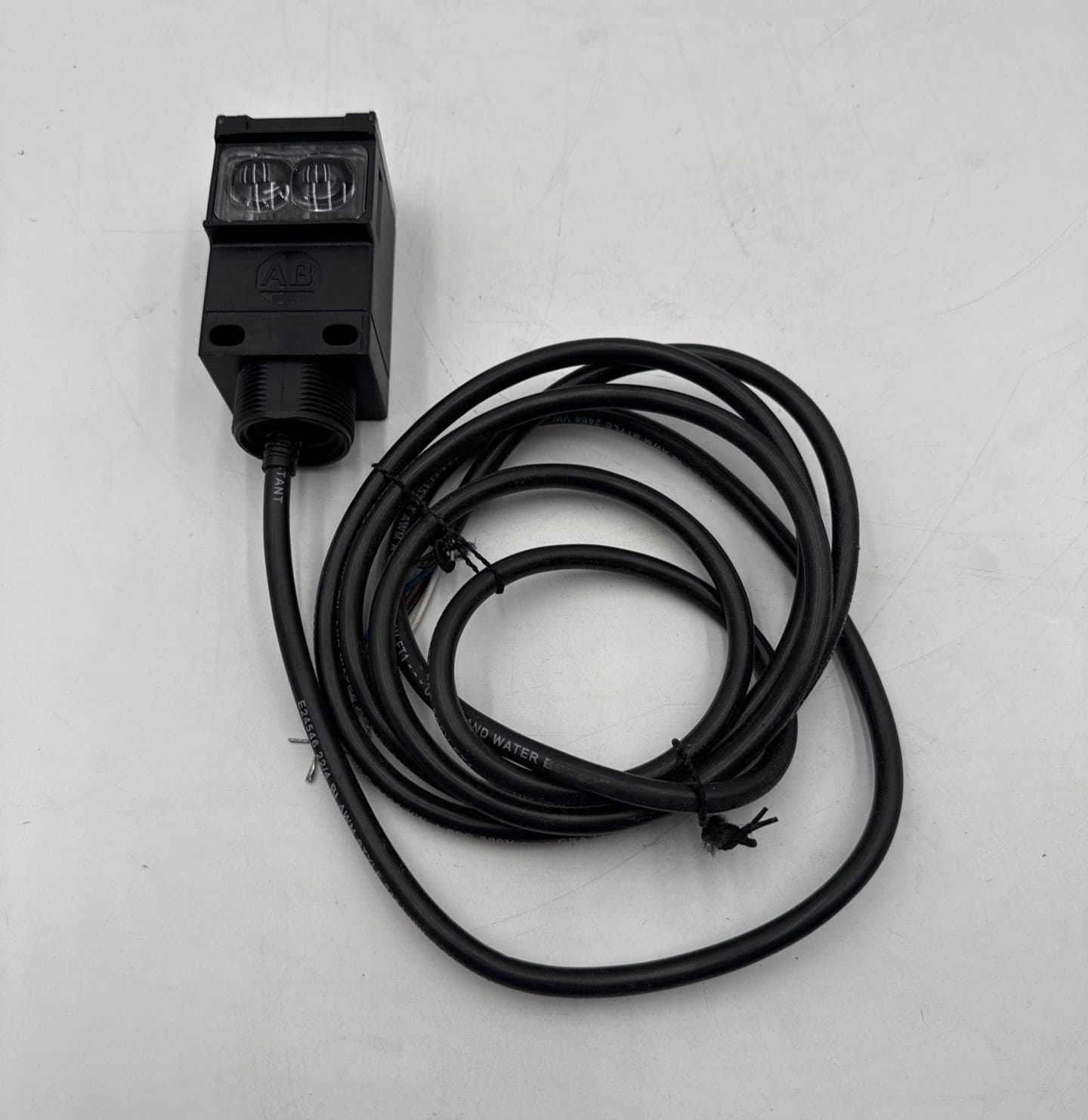 Allen Bradley 42GRP-9043 Ser B Photoswitch Proximity Sensor 264VAC/VDC – image 1