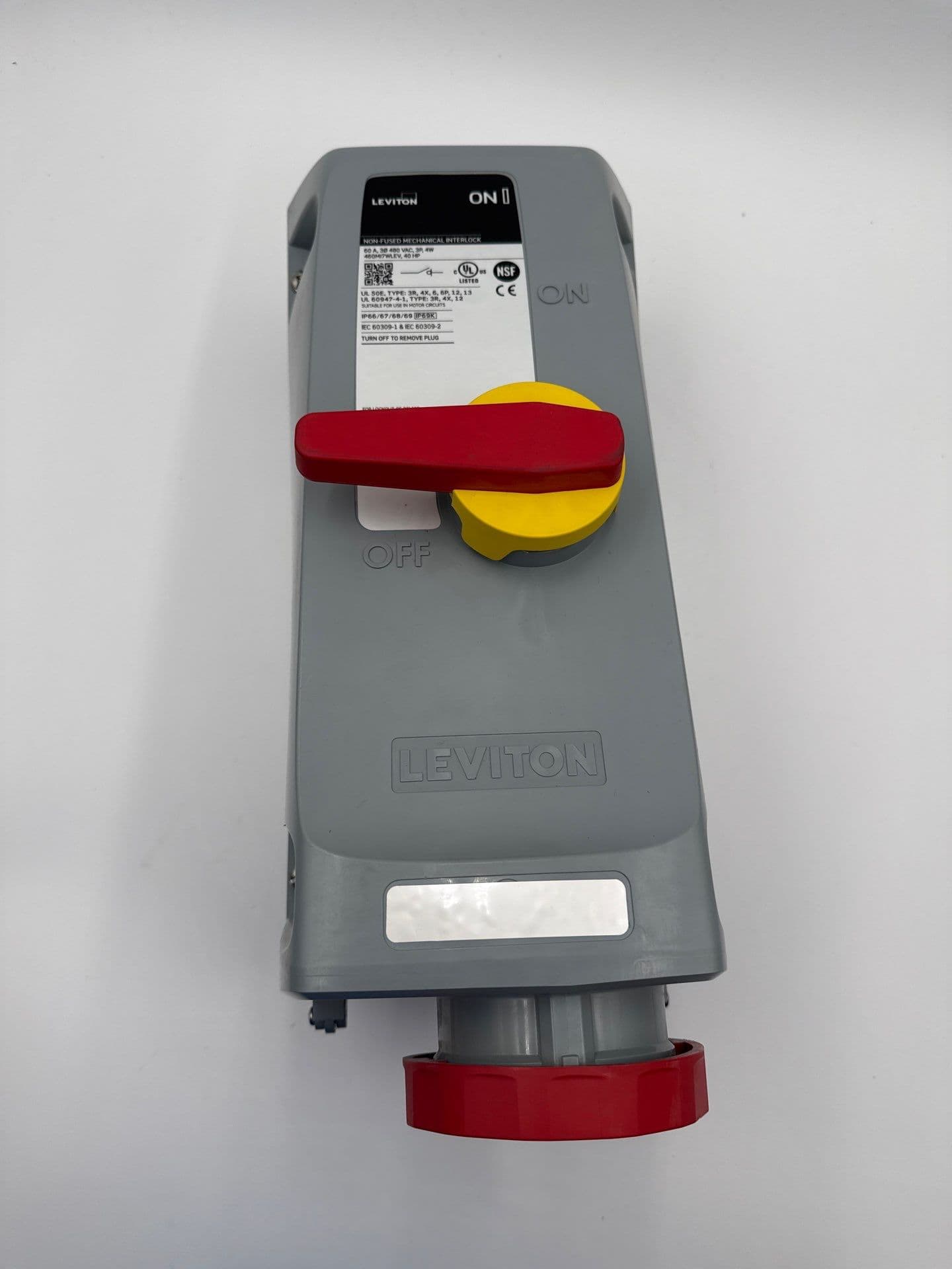 Leviton 460MI7WLEV Disconnect — image 1 of 9
