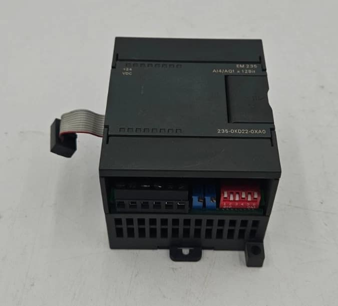Siemens SIMATIC S7-200 Analog I/O Expansion Module 6ES7 235-0KD22-0XA0 USED – image 1