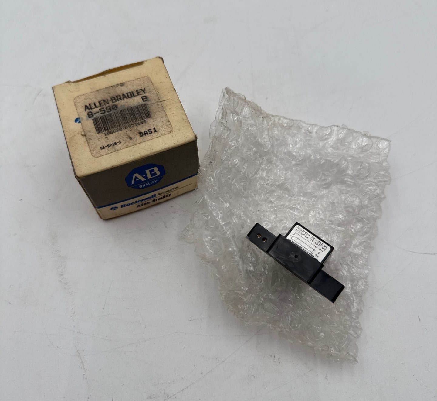 Allen-Bradley 8-590 PLC — image 1 of 5