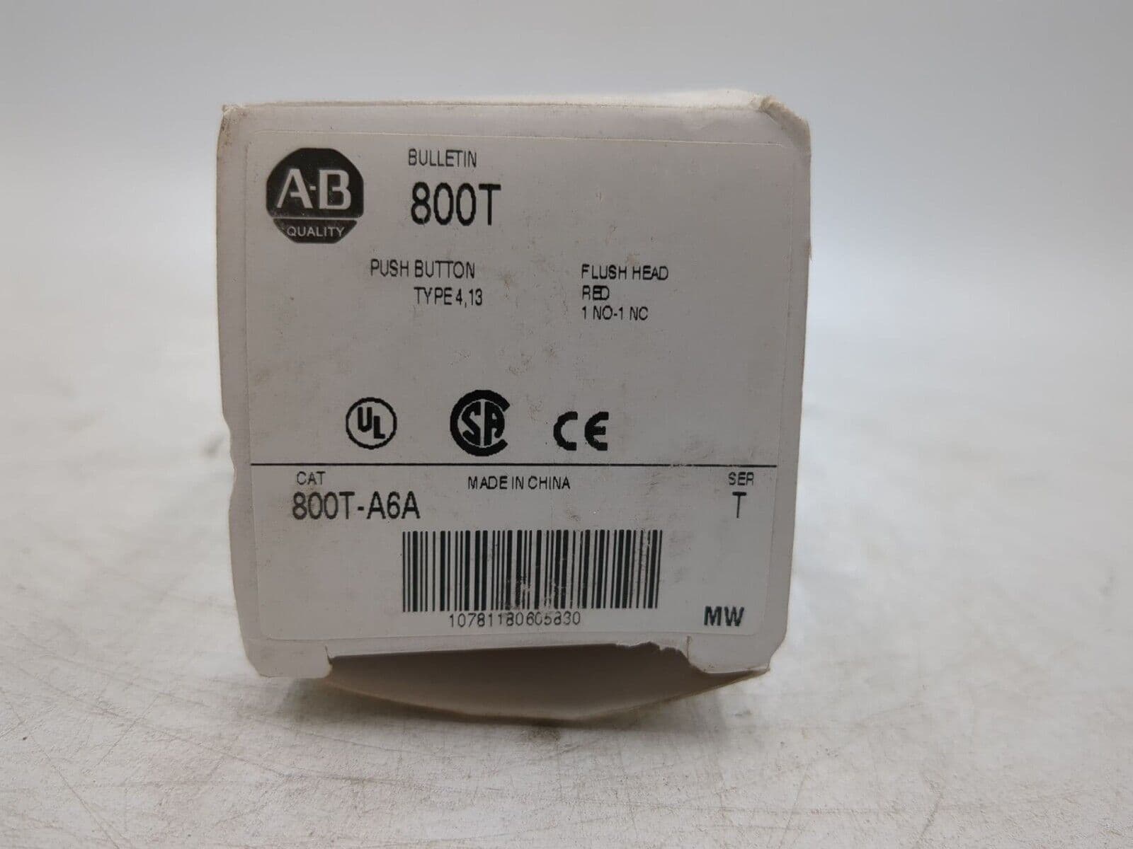 Allen-Bradley 800T-A6A PLC — image 1 of 5