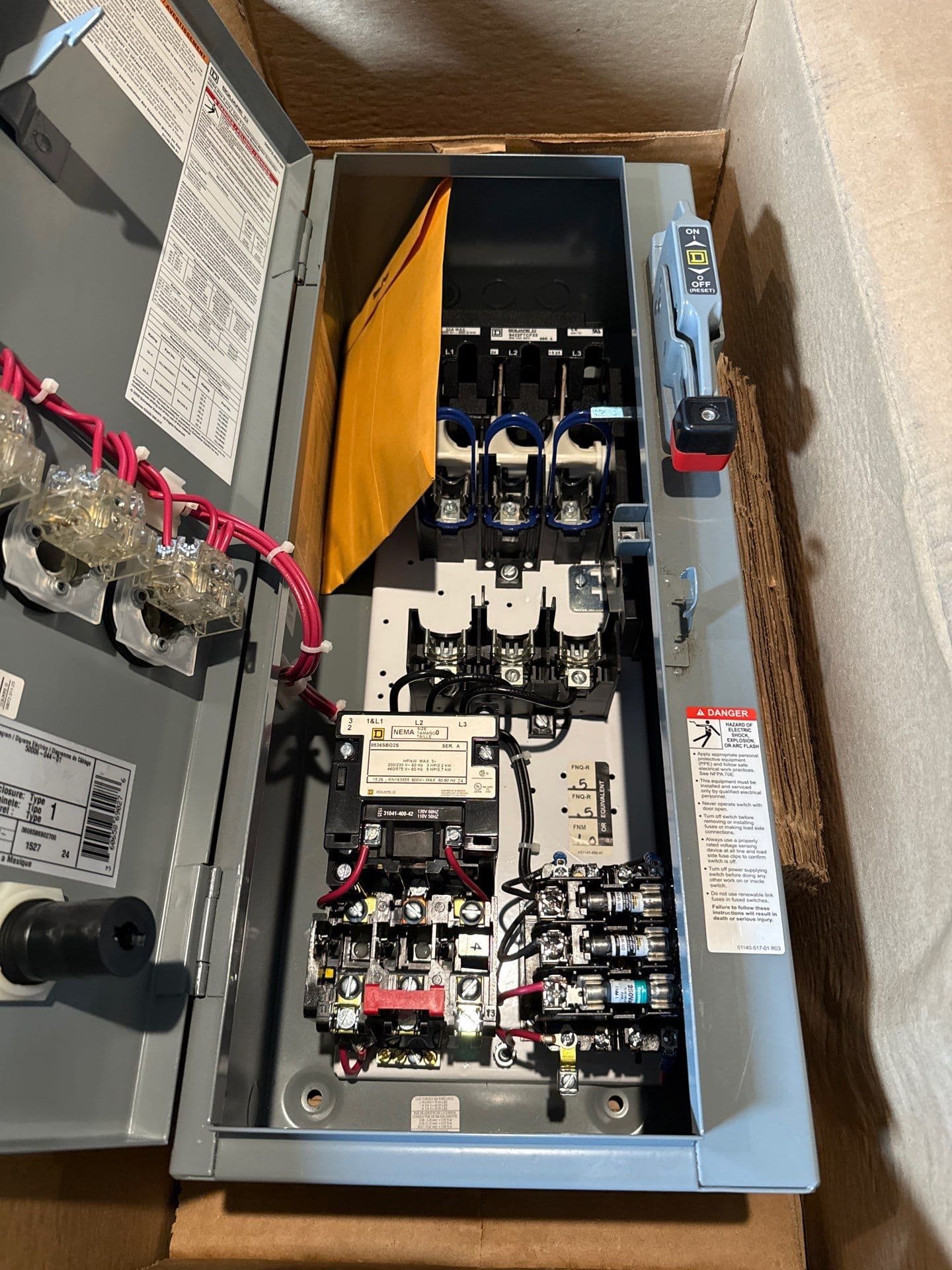 Square D 8538SBG33V86ACFF4T Combo Starter Size 0 8536SBO2S Coil 120V 9422FTCF33 – image 1