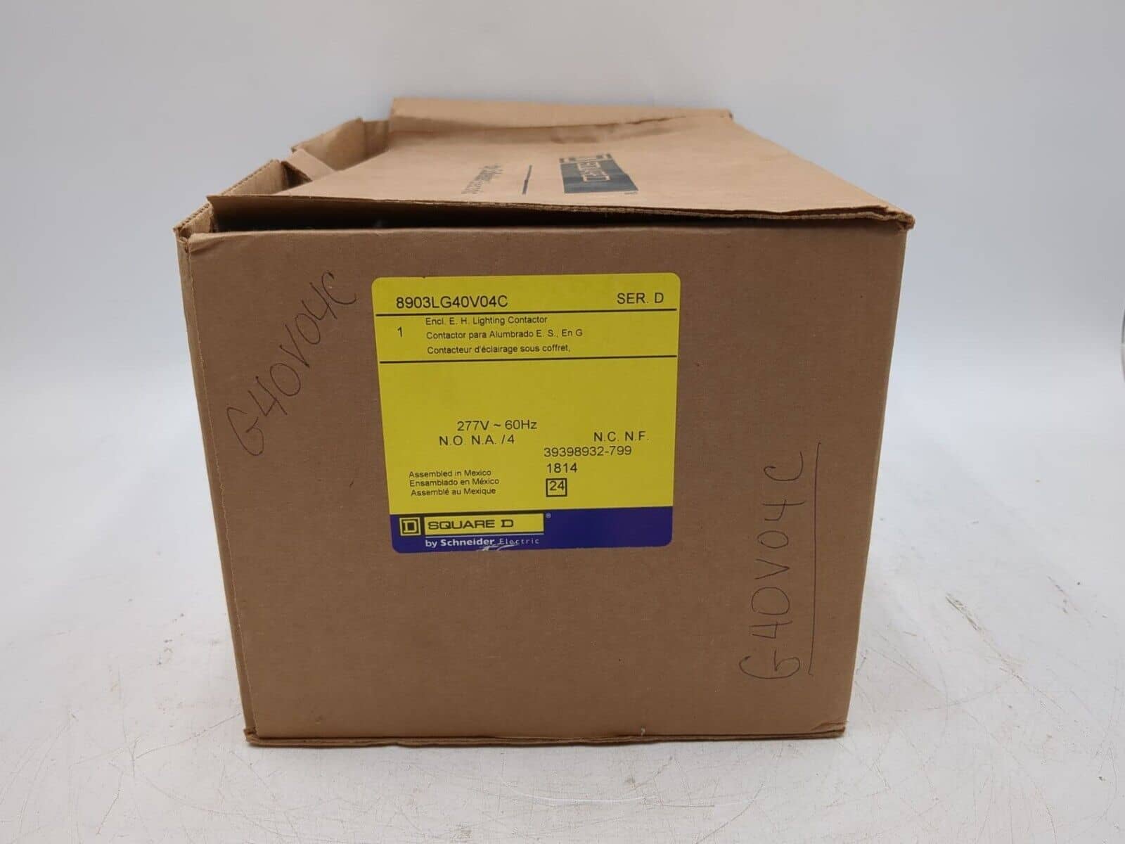 Square D 8903LG40V04C Contactor — image 1 of 5