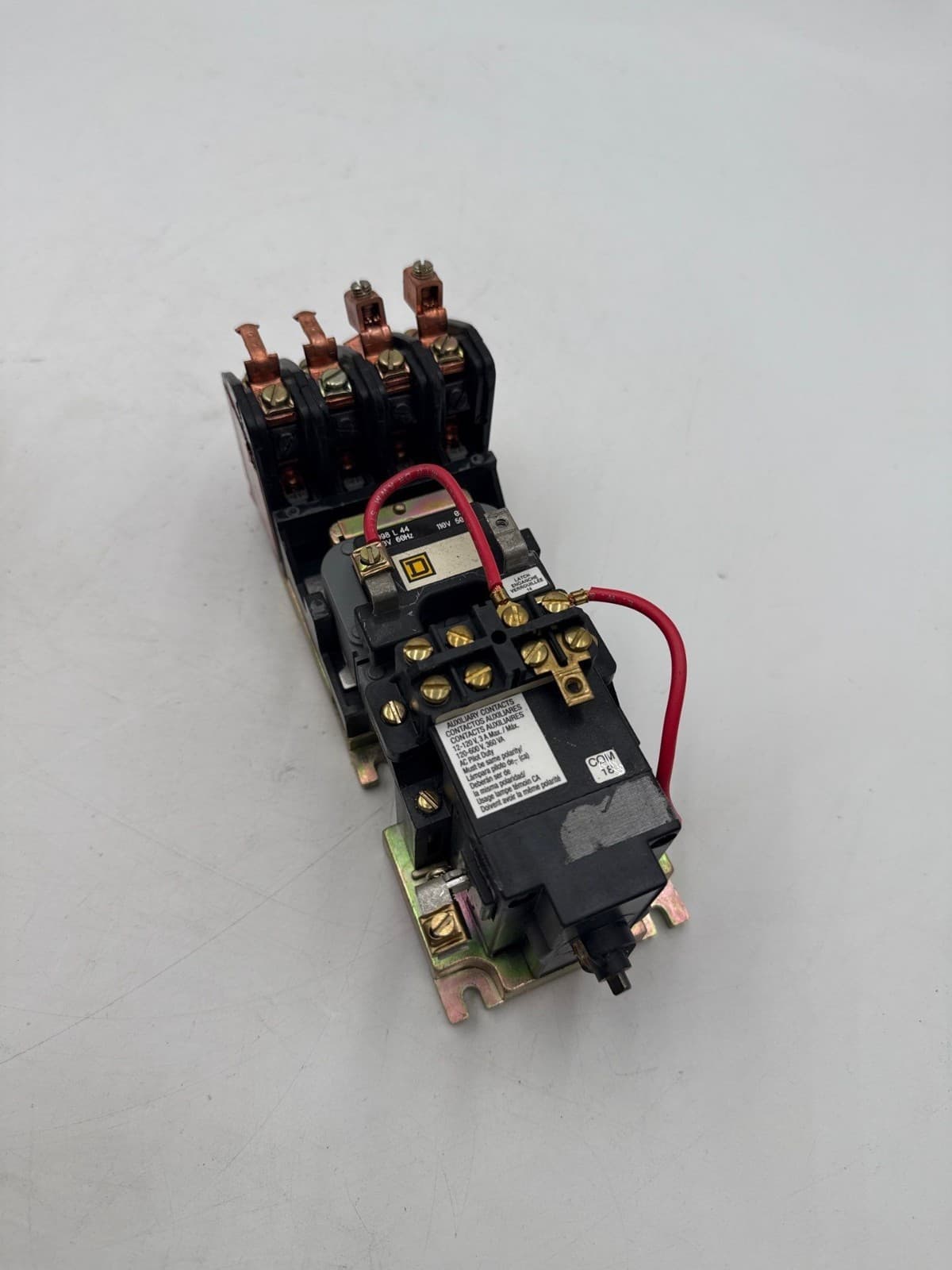 Square D 8903LX040 Contactor — image 1 of 9