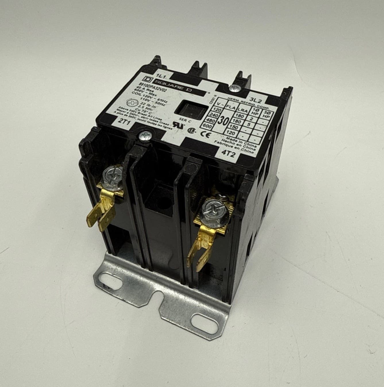 Square D 8910DPA32V02 Contactor — image 1 of 7