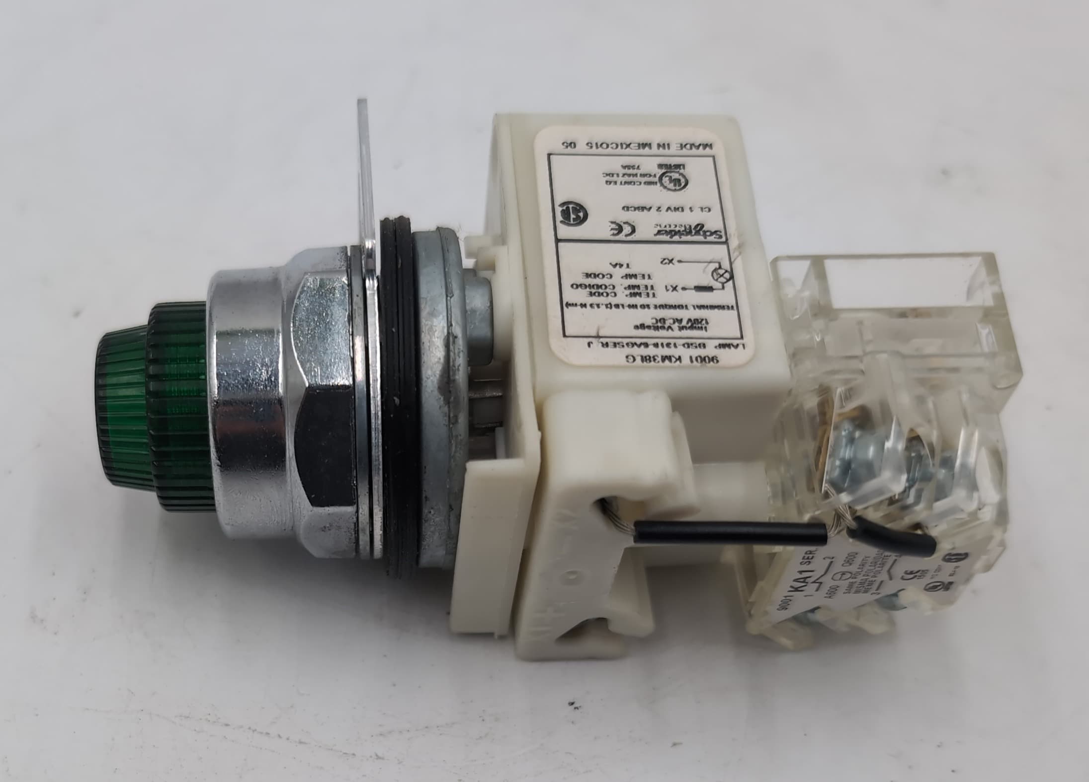 Schneider Square D 9001KM38LG Harmony 30mm LED Light Module 120V Green USED – image 1