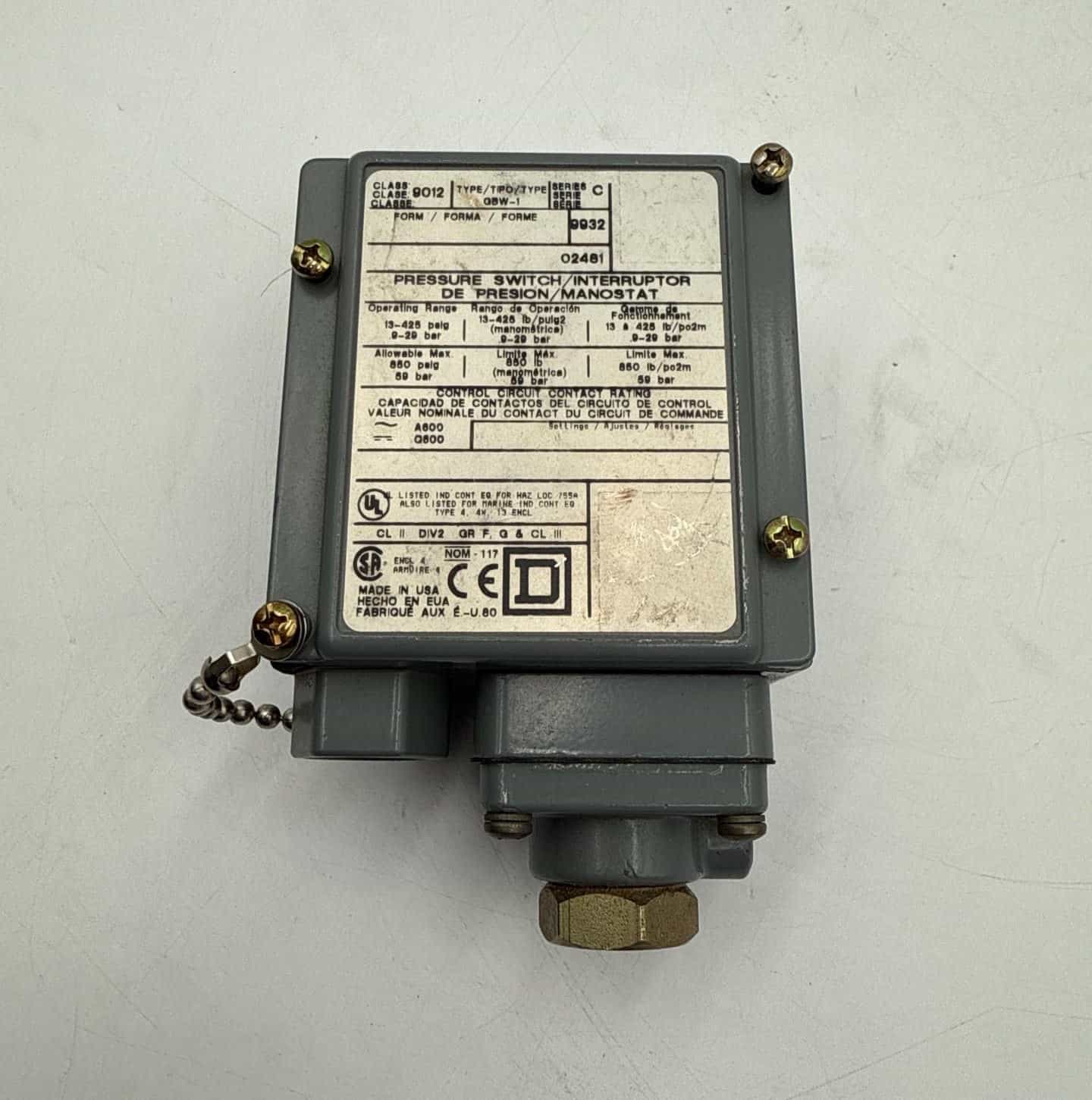 Square D 9012 GBW-1 Disconnect — image 1 of 11