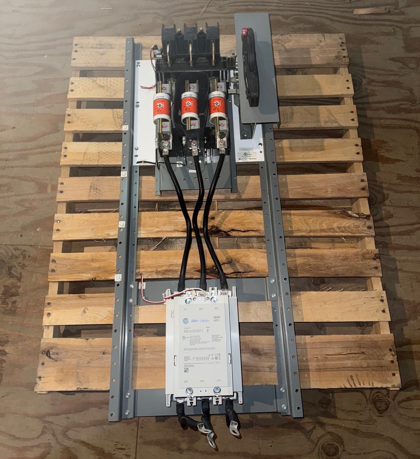 Allen Bradley 2100 Size 6 400A MCC Bucket Fusible Disconnect 1494U-D400 – image 1