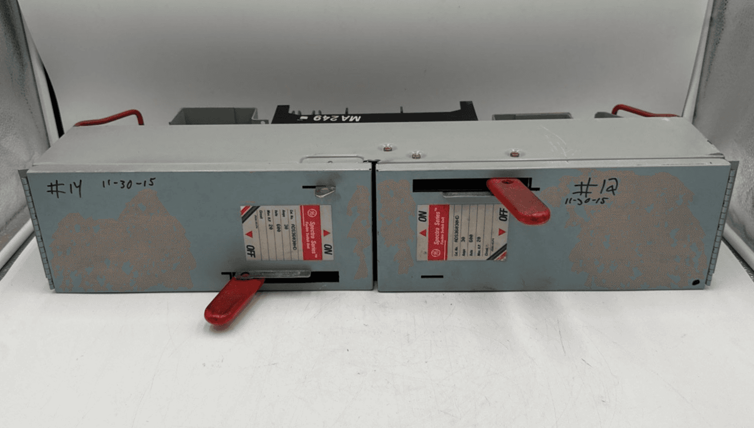 GE ADS36030HD Load Switches — image 1 of 8