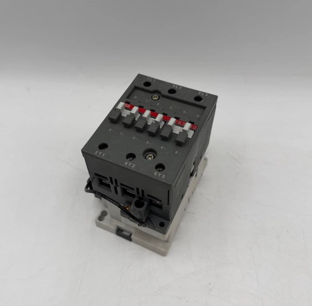 ABB AE63-30 Contactor 90A 3P 600V 3PH 60HP Coil 24VDC CDL5-01 Aux Contact Block – image 1