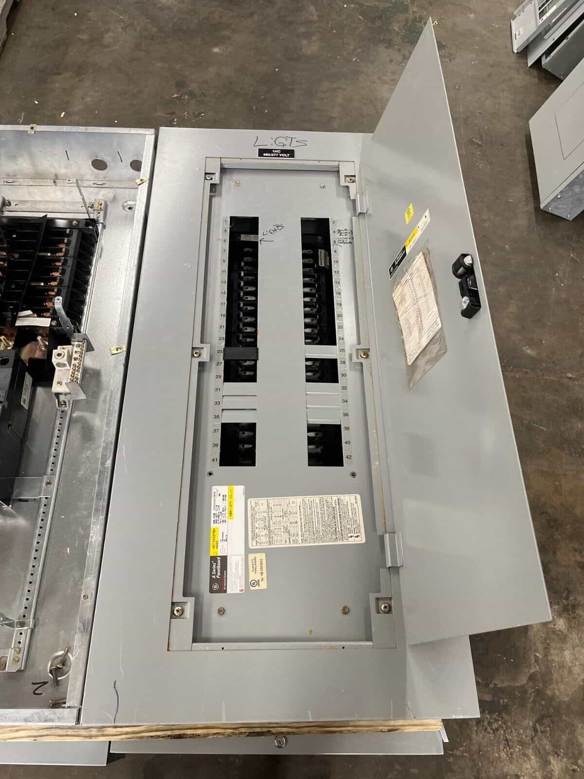 GE AEF3422MBX Panel — image 1 of 11