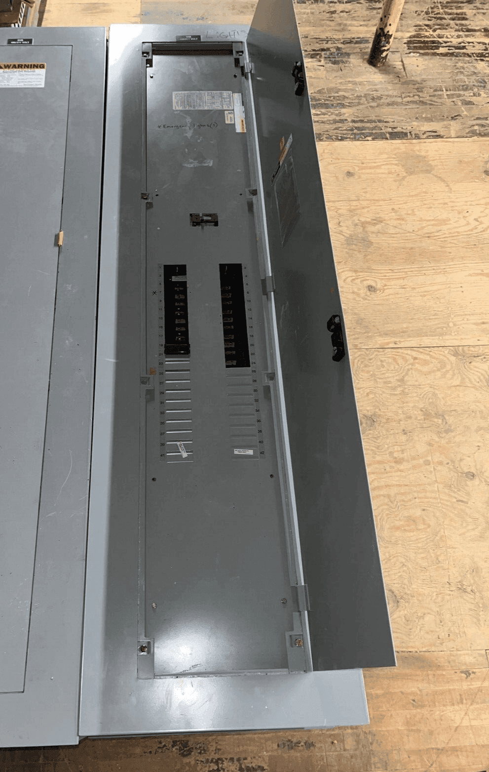 GE AEF3424MBX Panel — image 1 of 9
