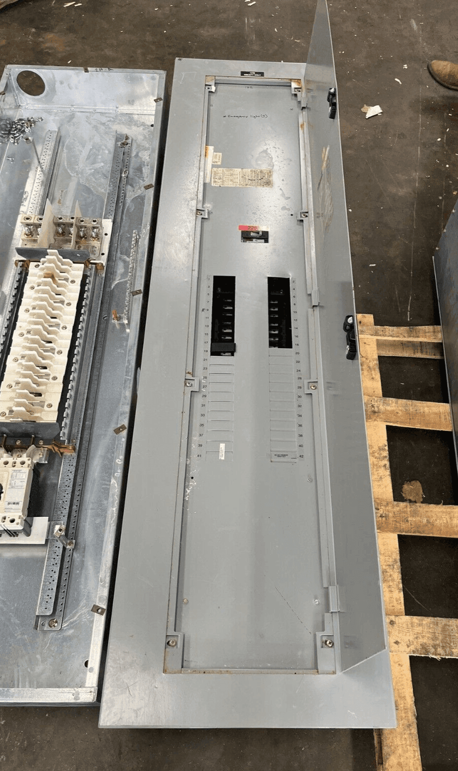 GE AEF3424MBX Panel — image 1 of 12