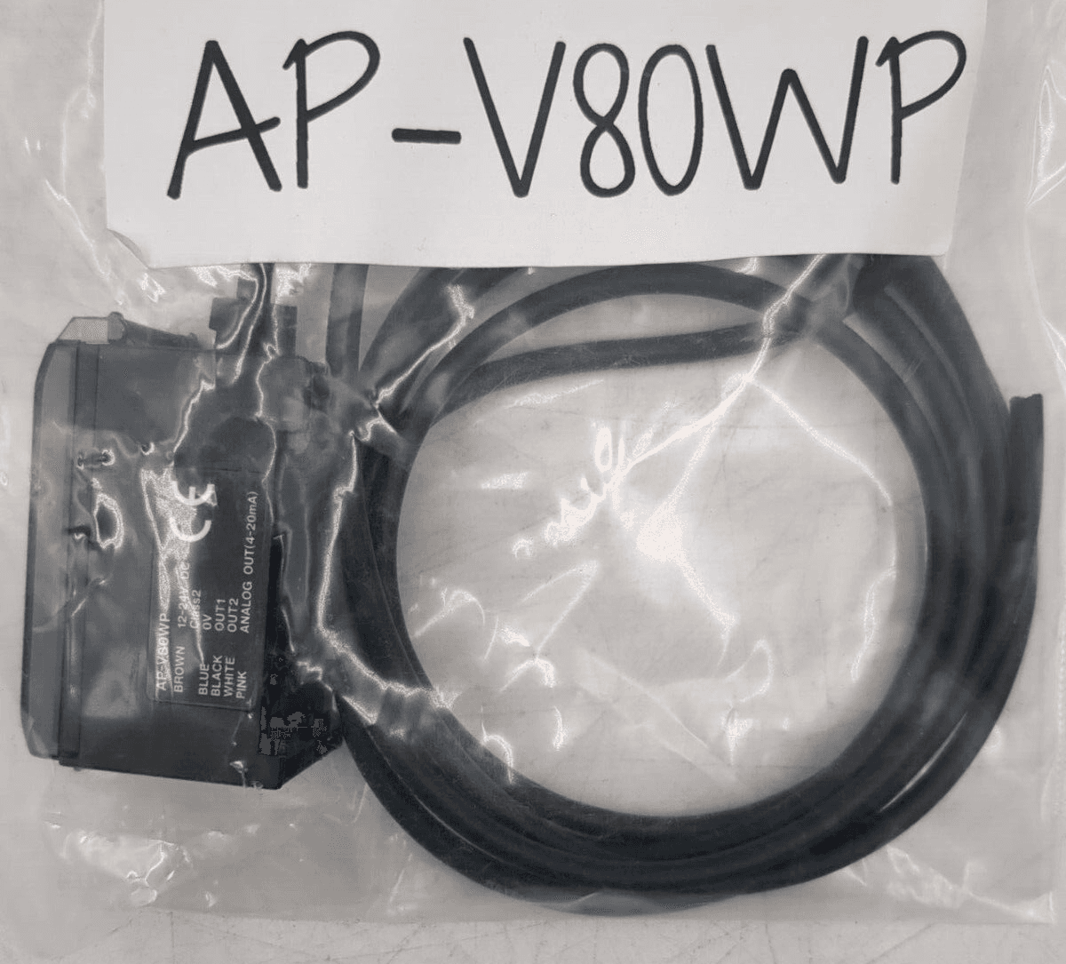 Keyence AP-V80WP PLC — image 1 of 5