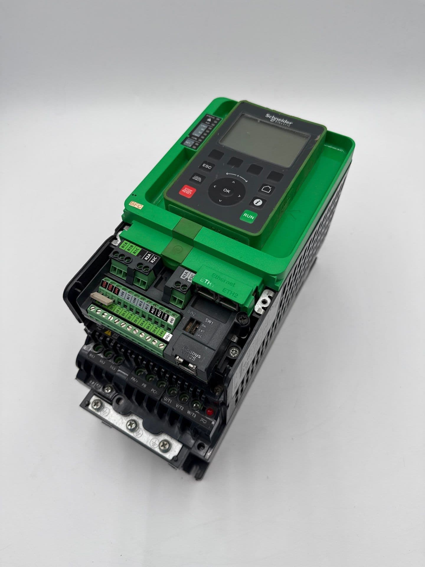 Schneider Electric ATV930U30N4 Accessory — image 1 of 7