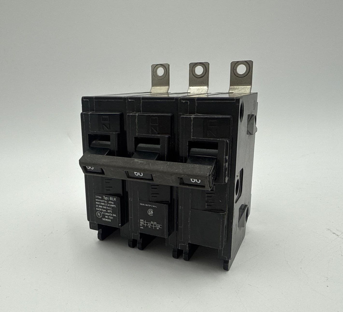 Siemens B360H Circuit Breaker 60A 3P 240V BLH 60 Amp 3 Pole 3PH Bolt On – image 1